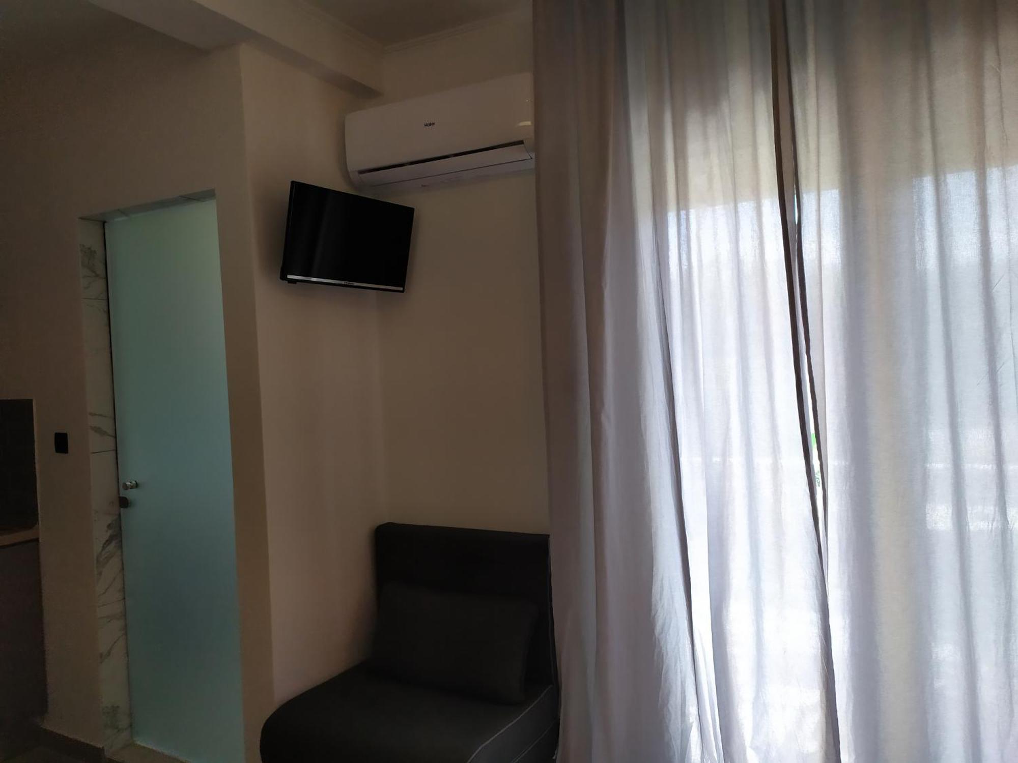 Studios Periklis Liménasz Kültér fotó